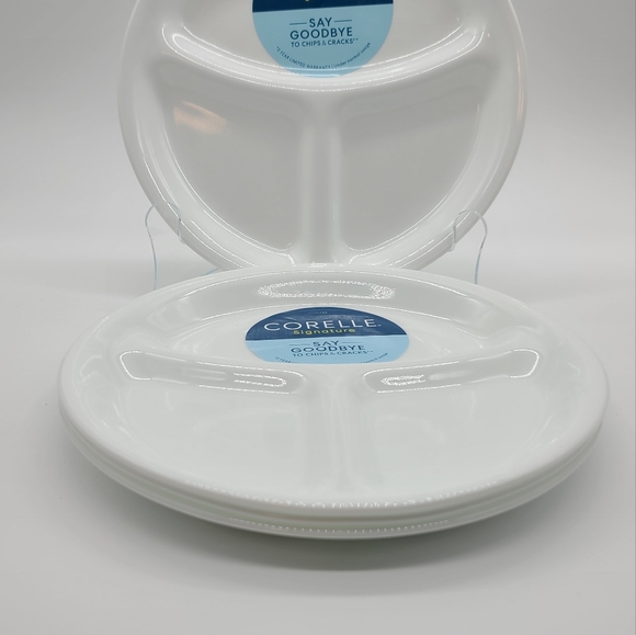Corelle 8.5" Divided Plates Four Plates - Picture 3 of 4